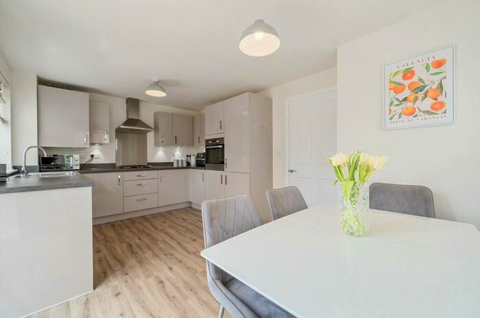 3 Bedroom Detached House For Sale In Midland View, Charfield, GL12