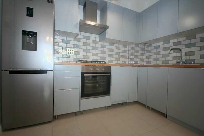 1 Bedroom Flat To Rent In Studley Road, Luton, LU3