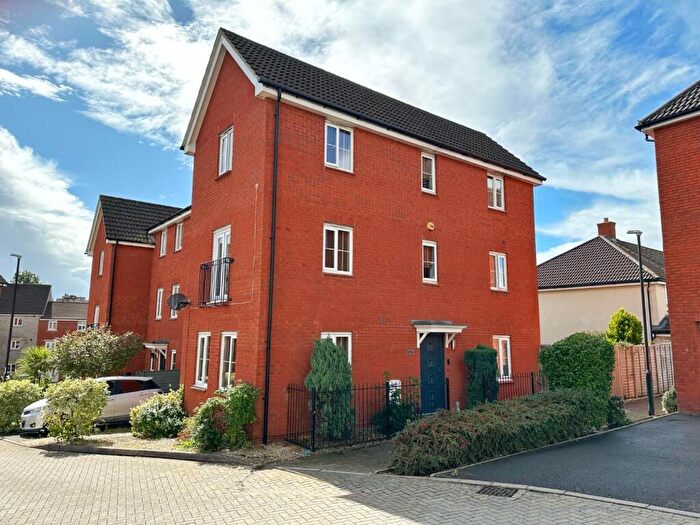 4 Bedroom House For Sale In Snowberry Walk, St. George, Bristol, BS5