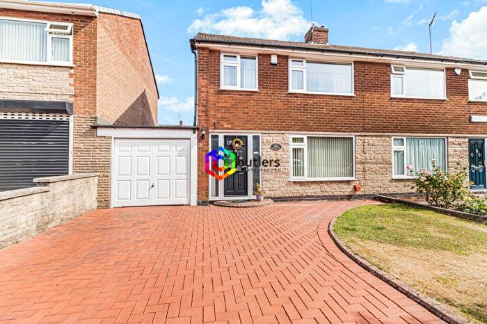 3 Bedroom Semi-Detached House For Sale In Ashfield Drive, Sheffield, S12