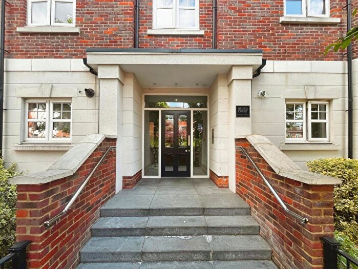 2 Bedroom Apartment For Sale In Helios Court, Bridge Avenue, Maidenhead, SL6