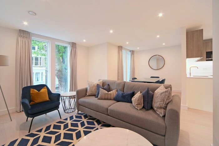 2 Bedroom Flat To Rent In Sinclair Road, London, W14
