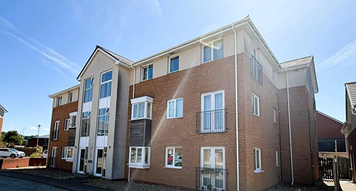 2 Bedroom Flat For Sale In Clos Gwilym, Aberystwyth, SY23