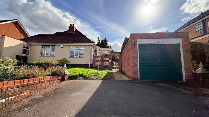 3 Bedroom Bungalow For Sale In Woodglade Croft, Kings Norton, Birmingham, B38