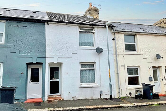 3 Bedroom Terraced House For Sale In Dickson Road, Dover, CT17
