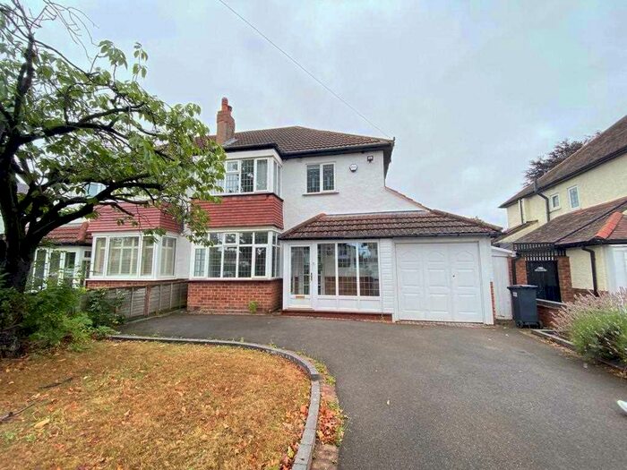 3 Bedroom Semi-Detached House To Rent In Danford Lane, Solihull, Solihull, B91