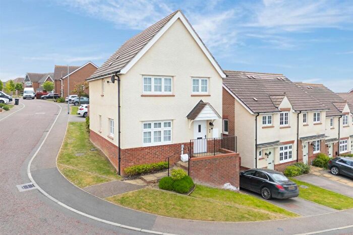 4 Bedroom Detached House For Sale In Adcock Road, Market Harborough, LE16