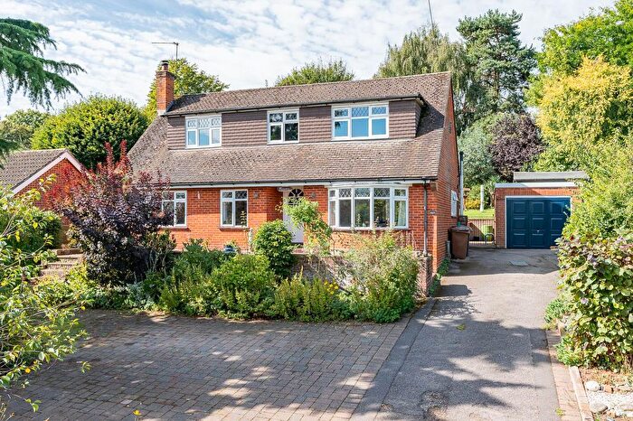 4 Bedroom Property For Sale In High Road, Stapleford, Hertford, SG14