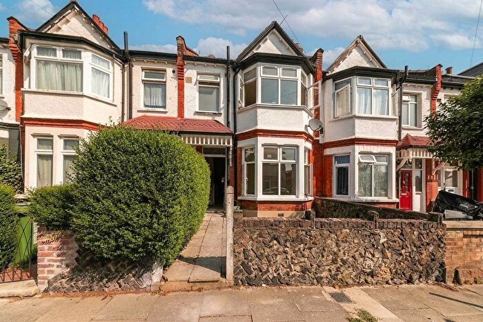 4 Bedroom Terraced House To Rent In Lancaster Road, Dollis Hill, NW10