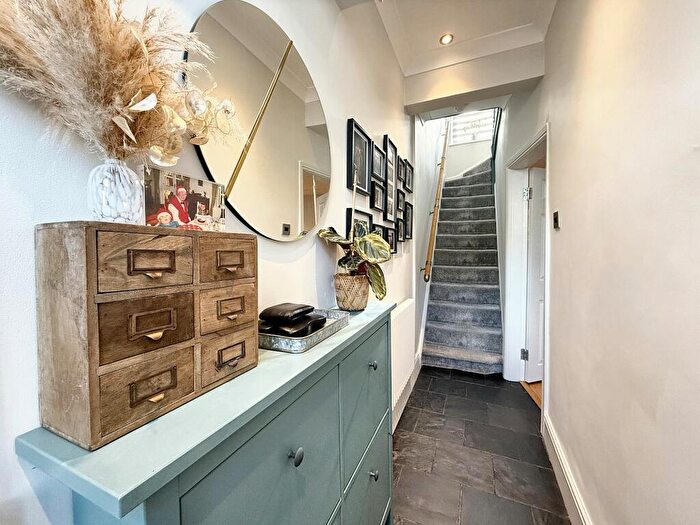 3 Bedroom Terraced House For Sale In Llwyn On Street, Caerphilly, CF83