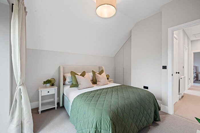 2 Bedroom Flat For Sale In Unit Abbotswood Place, Streatham, SW16