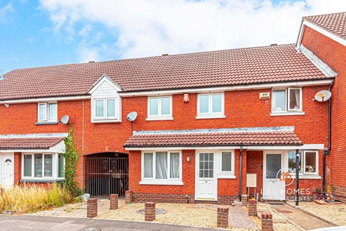 4 Bedroom Terraced House For Sale In Radipole Road, Poole, BH17
