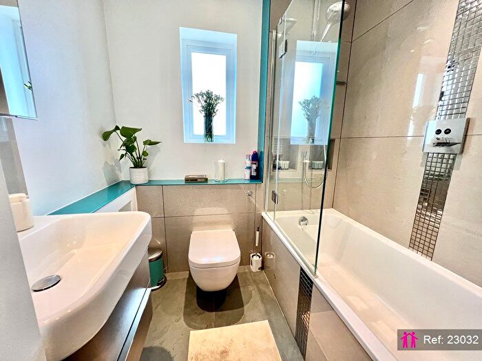 3 Bedroom Terraced House For Sale In Warkworth Gardens, Isleworth, TW7