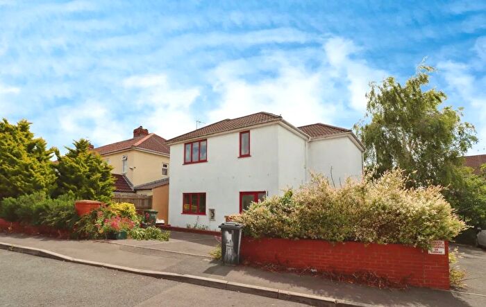 2 Bedroom Flat For Sale In Britannia Road, Kingswood, Bristol, Gloucestershire, BS15