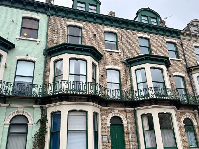 1 Bedroom Flat To Rent In Carlton Terrace, Scarborough, YO11