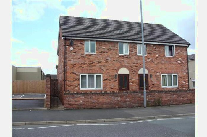3 Bedroom Semi-Detached House To Rent In St. Johns Court, Winsford, CW7