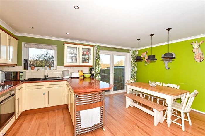 3 Bedroom Detached House For Sale In Ashford Road, Canterbury, Kent, CT1