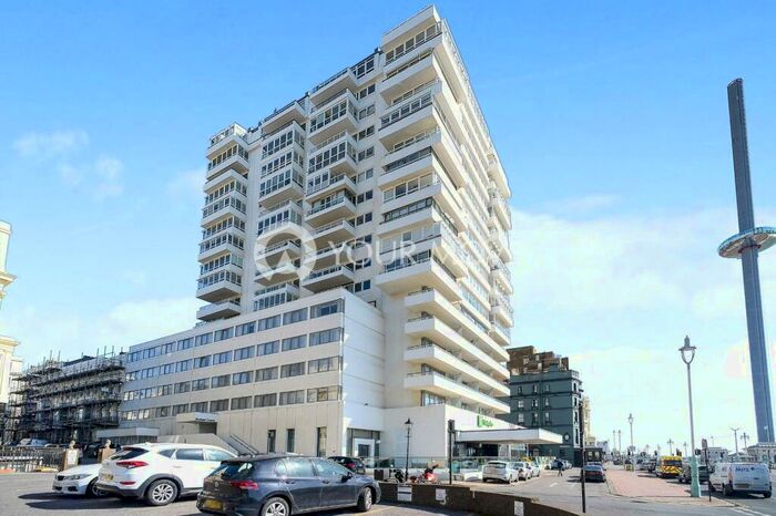 2 Bedroom Flat To Rent In Kings Road, Brighton, East Sussex, BN1