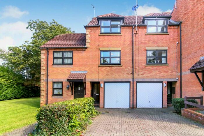 2 Bedroom Terraced House To Rent In Beech Court, Hillmorton, Rugby, CV22