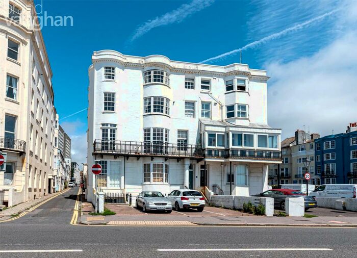 3 Bedroom Apartment To Rent In Marine Parade, Brighton, East Sussex, BN2