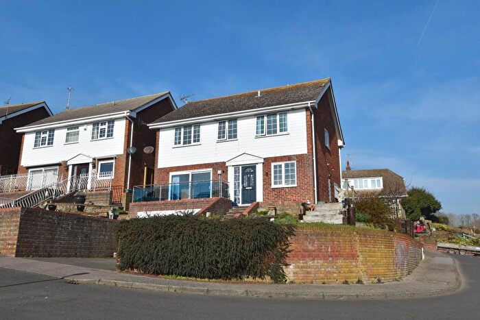 4 Bedroom Detached House For Sale In Nursery Fields, Hythe, CT21