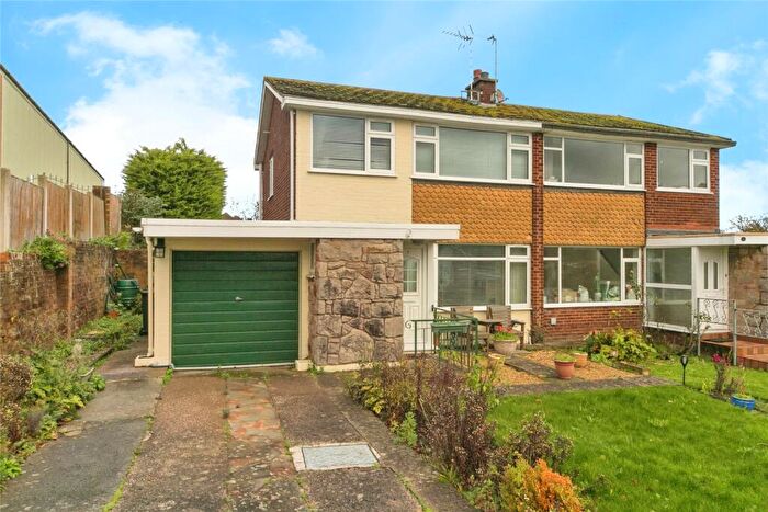 3 Bedroom Semi-Detached House For Sale In Llwyn Estyn, Deganwy, Conwy, LL31