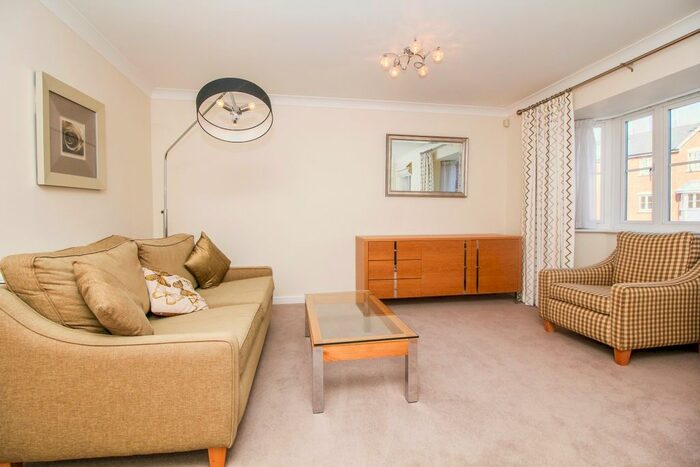 2 Bedroom Flat To Rent In St. Thomas Street, Oxford, OX1