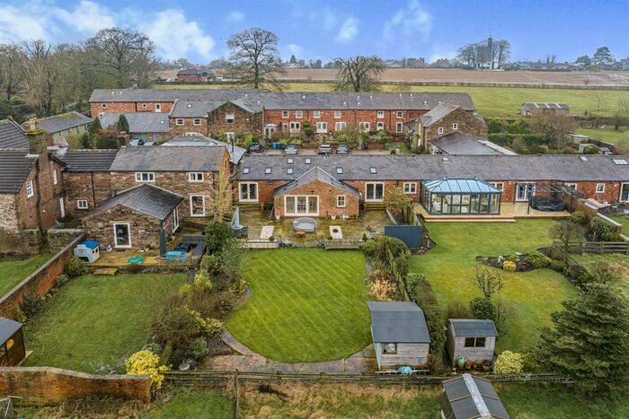 3 Bedroom Terraced House For Sale In Crouchley Hall Mews, Crouchley Lane, Lymm, WA13