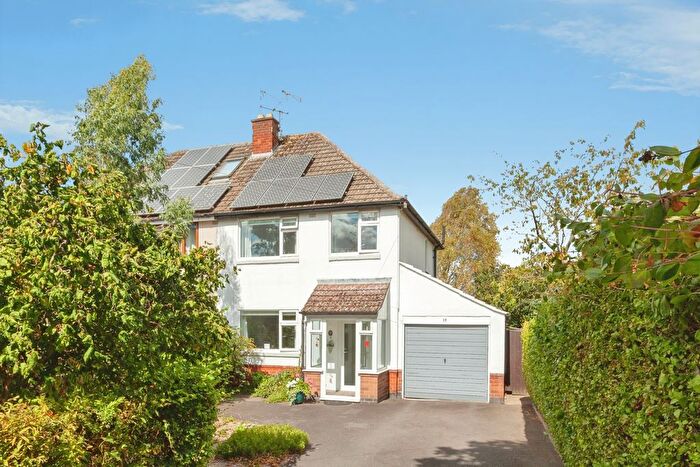 3 Bedroom Semi-Detached House For Sale In Thurlaston Lane, Croft, Leicester, Leicestershire, LE9