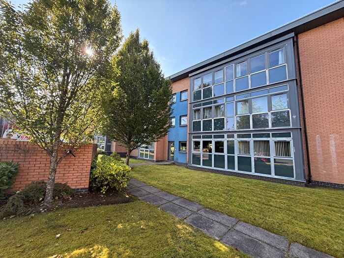 2 Bedroom Flat To Rent In A Knightswood Road, Glasgow, G13