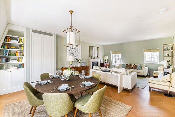 3 Bedroom Flat For Sale In Chesham Street, Belgravia, London, SW1X