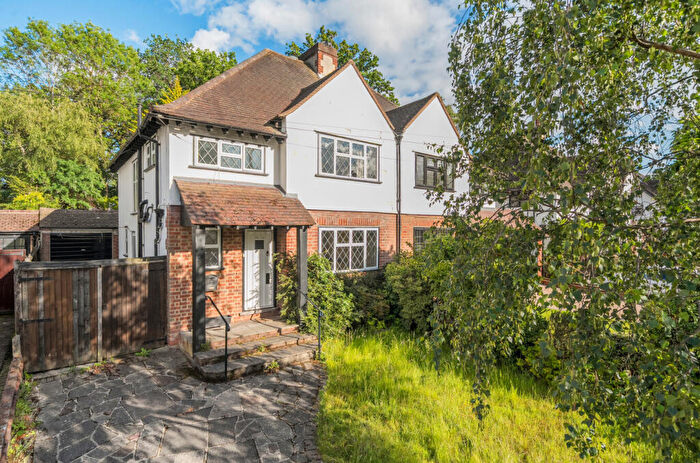 3 Bedroom Semi-Detached House For Sale In Silverdale Road, Petts Wood, Orpington, BR5