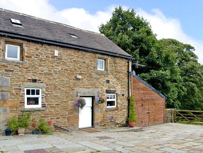 3 Bedroom Barn Conversion To Rent In Fox Lane, Holmesfield, Dronfield, Derbyshire, S18