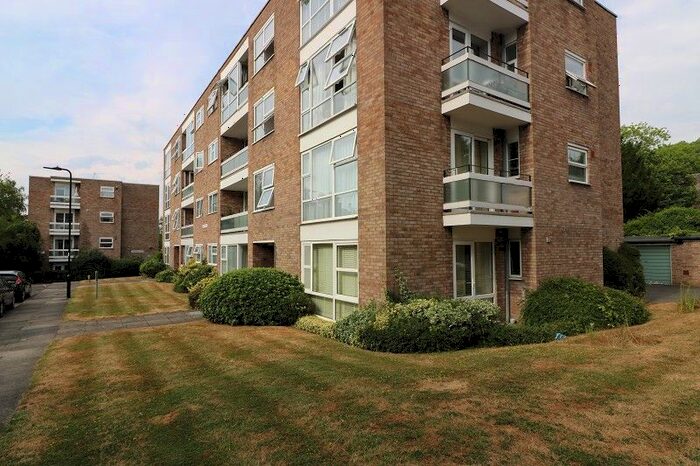 Studio To Rent In Wye Court, Malvern Way, London, W13