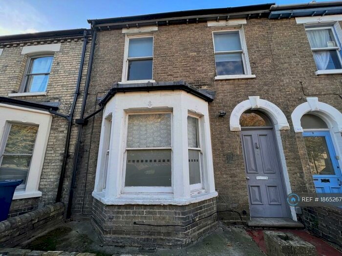 3 Bedroom Terraced House To Rent In Abbey Road, Cambridge, CB5