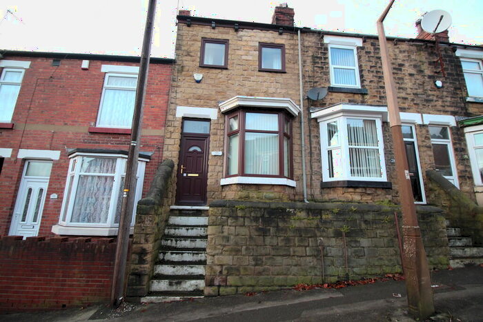 3 Bedroom Terraced House To Rent In Cliffield Road, Swinton, S64