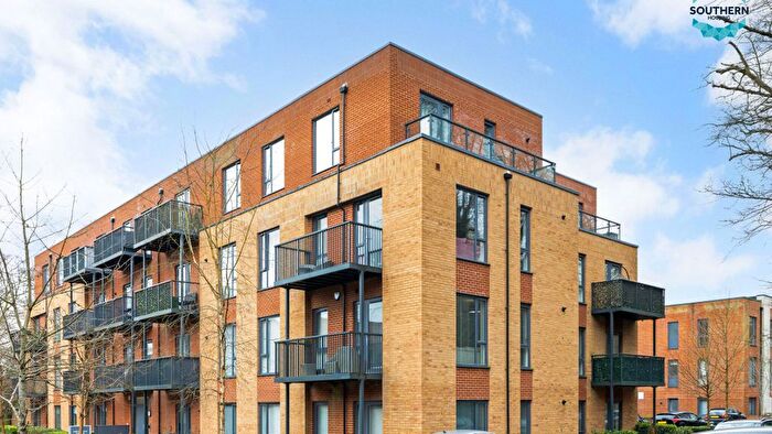 1 Bedroom Flat For Sale In Merstham House, Iron Railway Close, Coulsdon, CR5