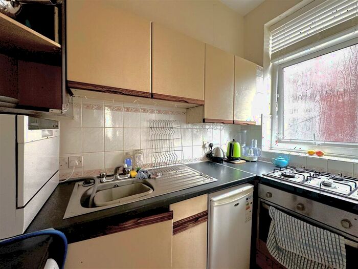 1 Bedroom Flat To Rent In Athol Road, , Whalley Range, Manchester, M16