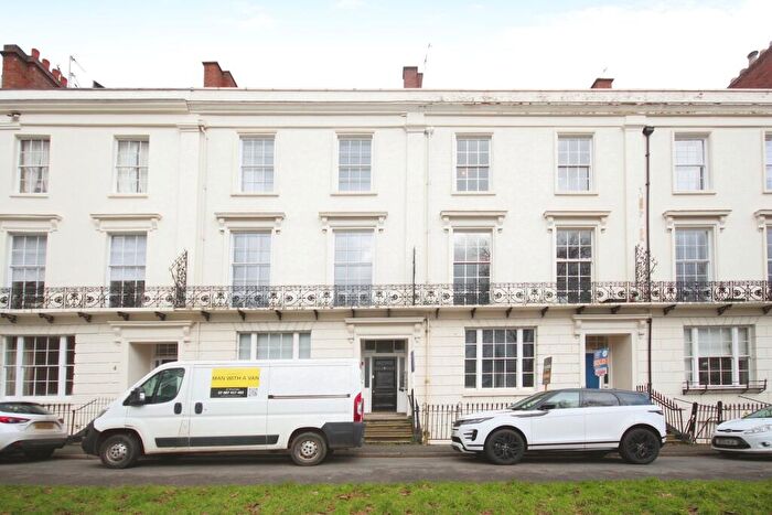1 Bedroom Flat For Sale In Bertie Terrace, Warwick Place, Leamington Spa, Warwickshire, CV32