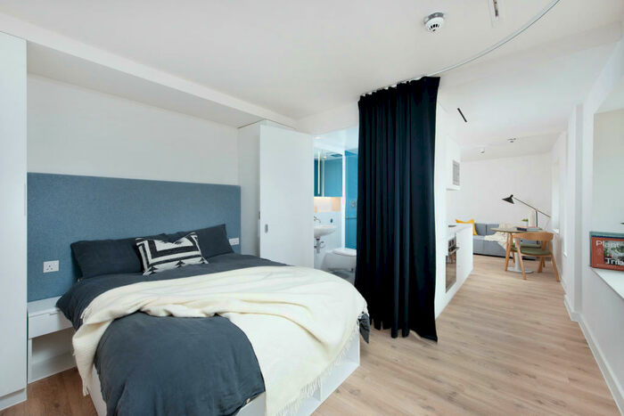 Studio To Rent In Large Courtyard Studio, Scape House, Walnut Tree Close, Guildford, GU1