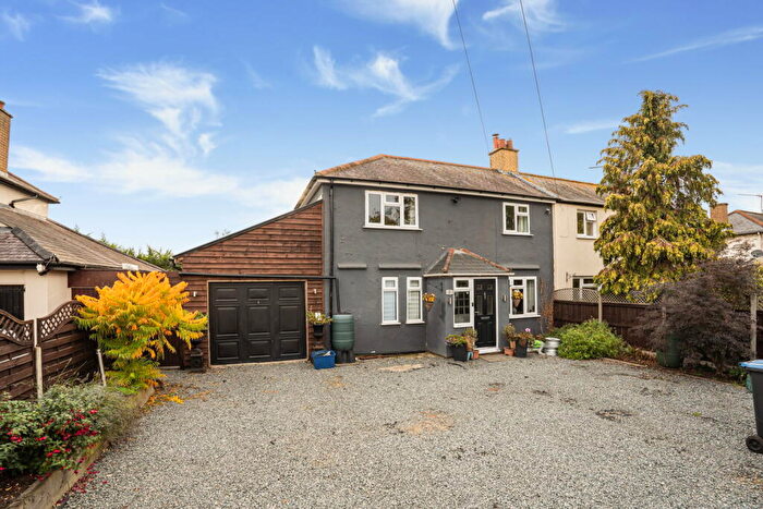 3 Bedroom Semi-Detached House For Sale In Potter Street, Harlow, CM17