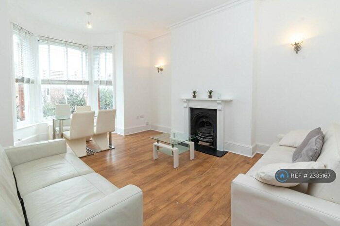 1 Bedroom Flat To Rent In West Norwood, London, SE27
