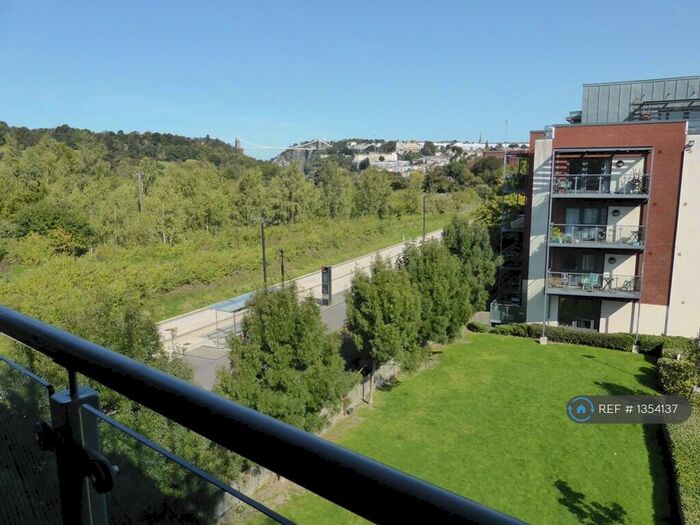 2 Bedroom Flat To Rent In Ashton, Bristol, BS3