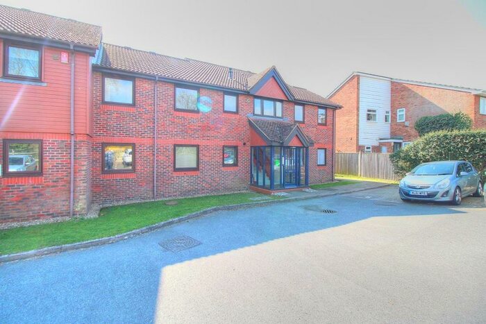 2 Bedroom Apartment To Rent In Hawthorn Court, Black Path, Polegate, BN26