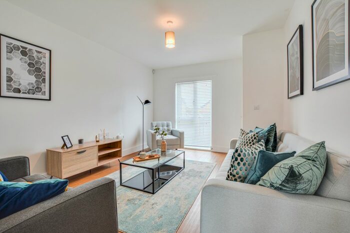 3 Bedroom Terraced House To Rent In Scholars View, Hetton-Le-Hole DH5