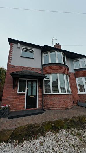 3 Bedroom Semi-Detached House To Rent In Melrose Avenue, Sneyd Green, ST1