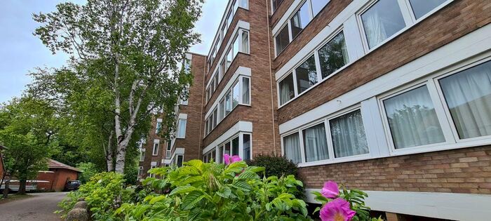 2 Bedroom Flat To Rent In Pentlands Court, Cambridge, CB4