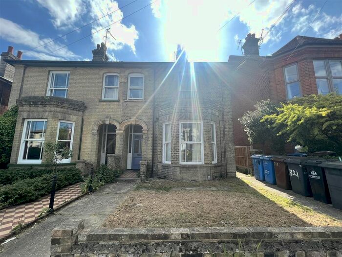 2 Bedroom Flat To Rent In Norwich Road, Ipswich, IP1