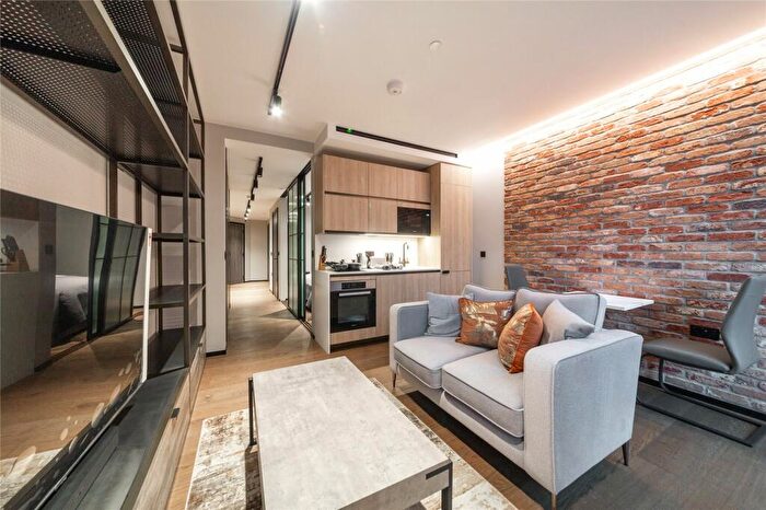 Apartment To Rent In Hewett Street, London, EC2A