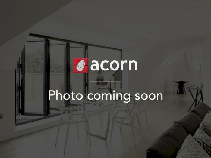 2 Bedroom Flat To Rent In Woolstone Road London, SE23